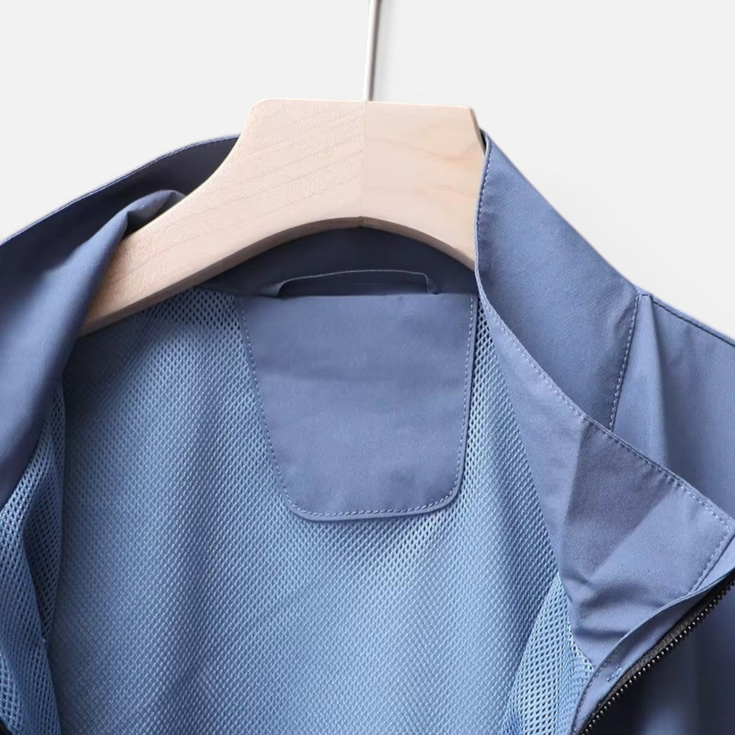 Preston | Men's Lightweight Softshell Gilet