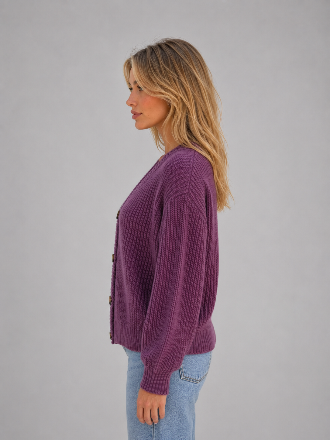 Wynne | Women's Chunky Knit Button Cardigan