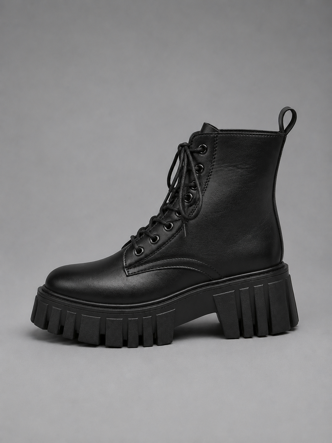 Amaryllis | Women's Leather-Look Lace-Up Platform Boots